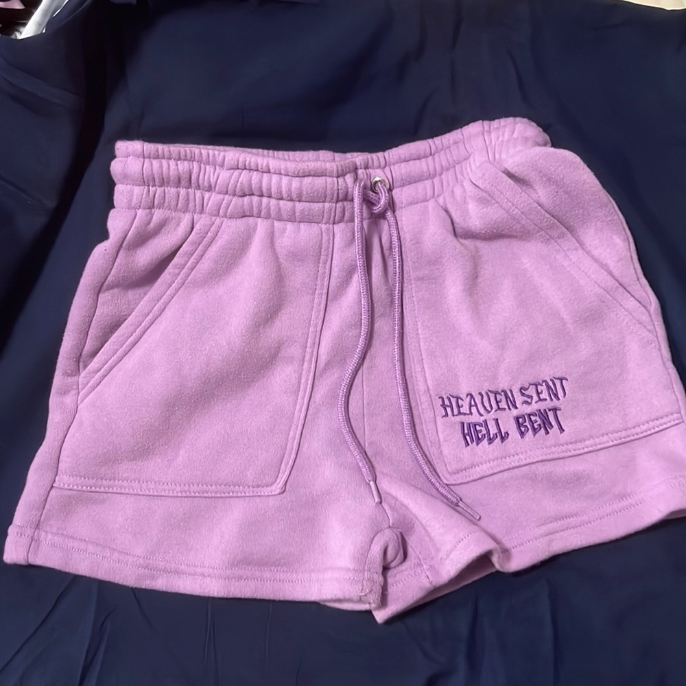 Shorts ( Rue 21)
